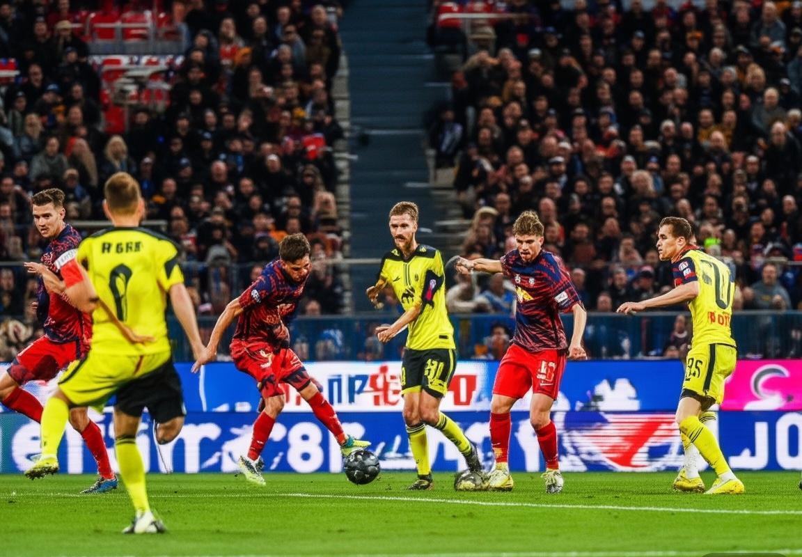 巴黎圣日耳曼VS莱比锡红牛：巅峰对决四大看点解析(图4)